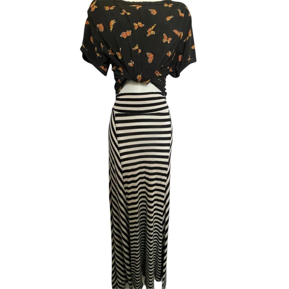 Vibe N Butterfly Print Crop Top Y2K Style